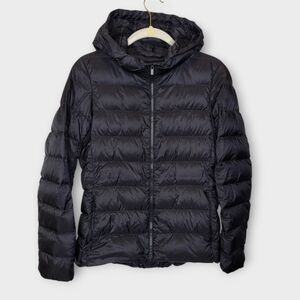 Uniqlo Ultra Light Down Hooded Jacket S/M Black